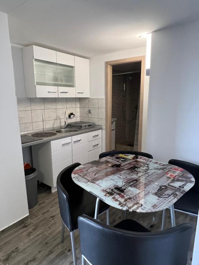 Apartments Linic Nin Extérieur photo