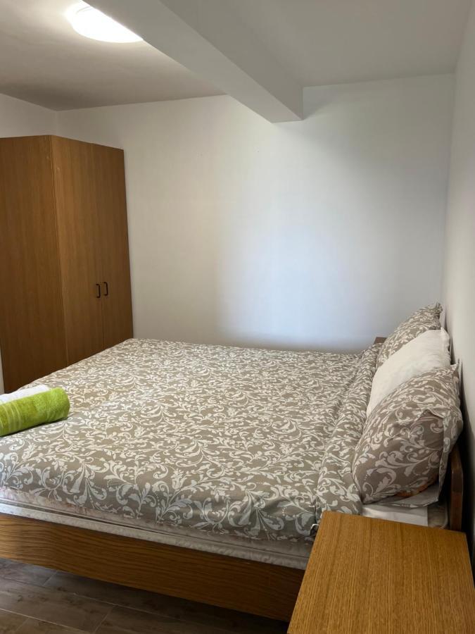 Apartments Linic Nin Extérieur photo